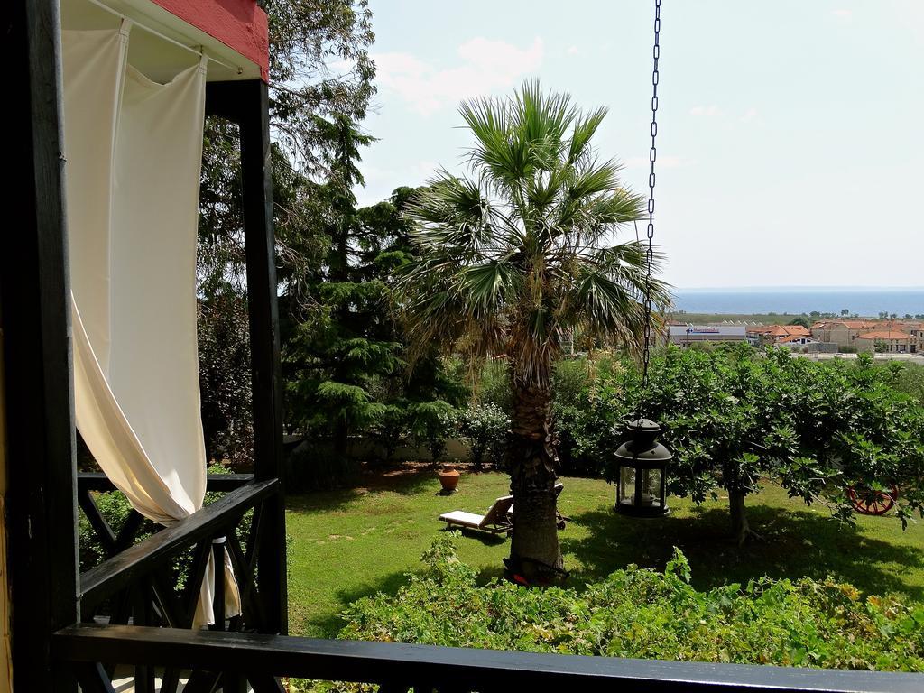 Apartments Karpetis A Green Paradise Psakoudia Ngoại thất bức ảnh