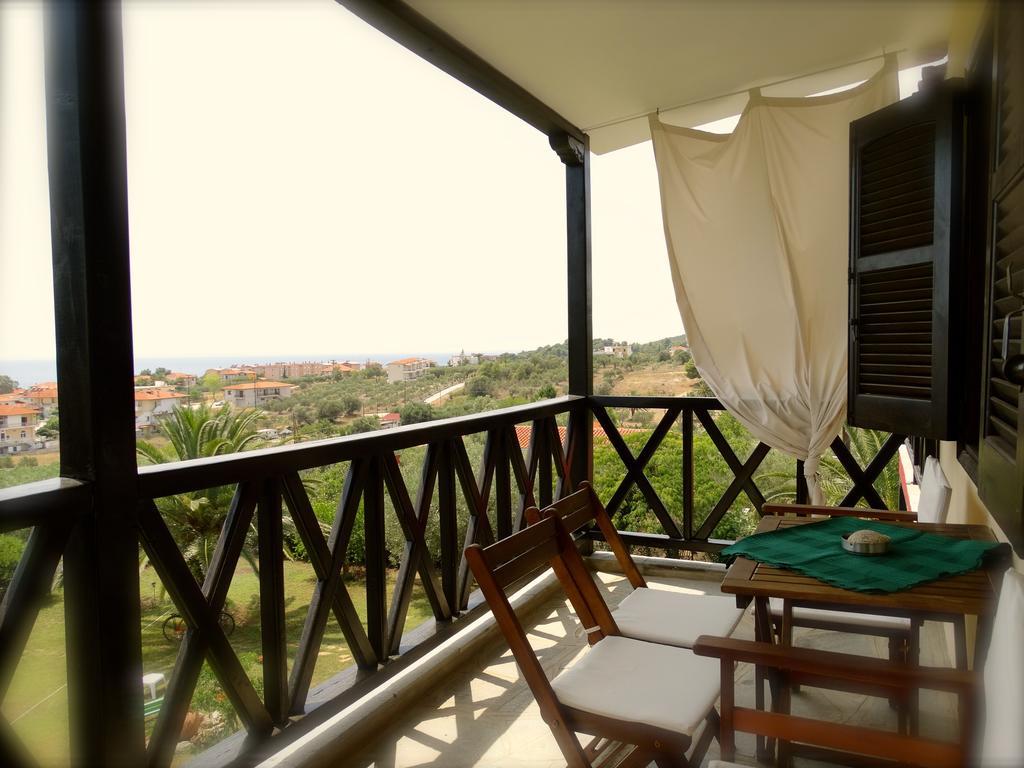 Apartments Karpetis A Green Paradise Psakoudia Ngoại thất bức ảnh