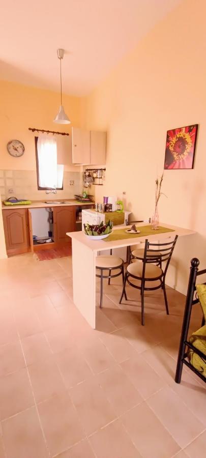 Apartments Karpetis A Green Paradise Psakoudia Ngoại thất bức ảnh