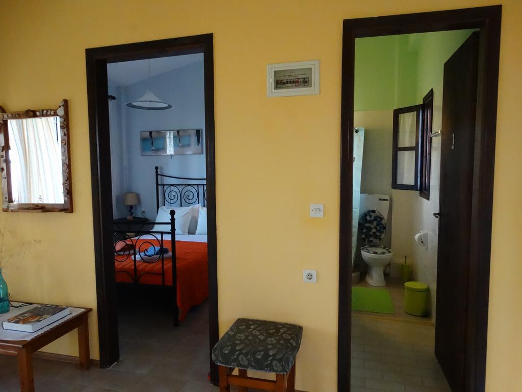 Apartments Karpetis A Green Paradise Psakoudia Ngoại thất bức ảnh